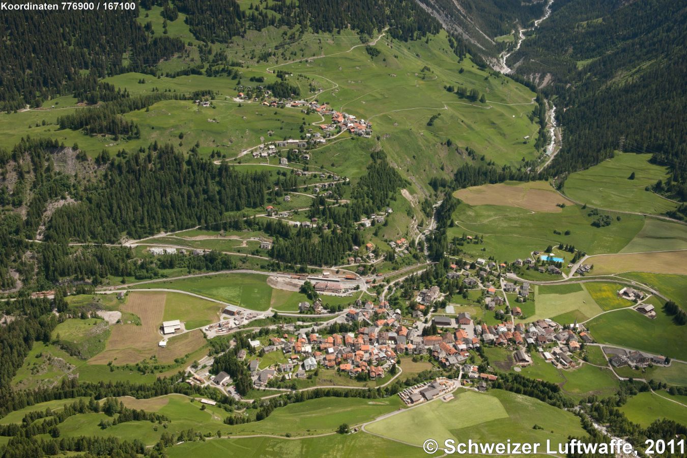 Bergün (Bravuogn), Latsch; der Fluss 'Ava da Tuors' im Val Tuors
